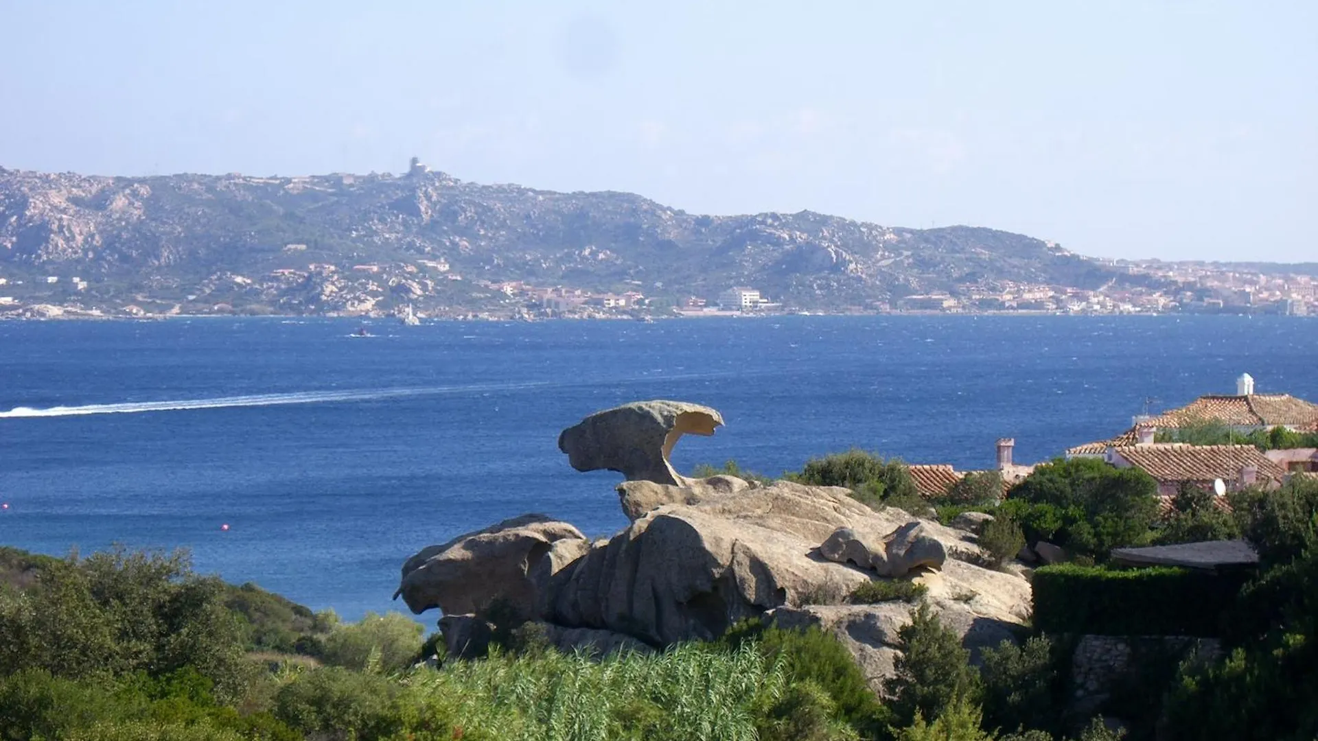 Сasa de vacaciones Villetta 1.2 Km Dalla Spiaggia Budoniaffitti Tanaunella